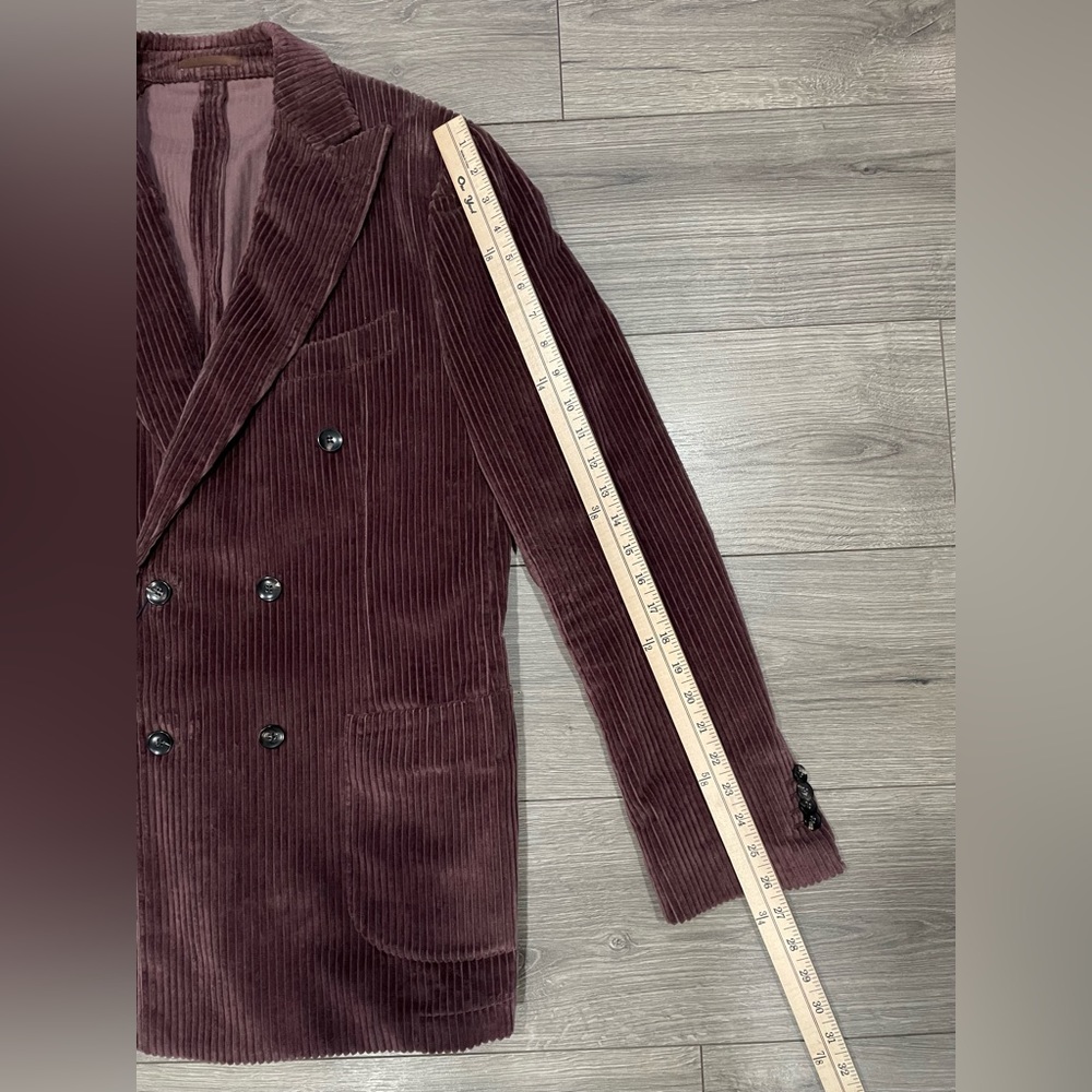 Suitsupply Double-Breasted Corduroy Sport Coat in Burgundy - Picture 2 of 11